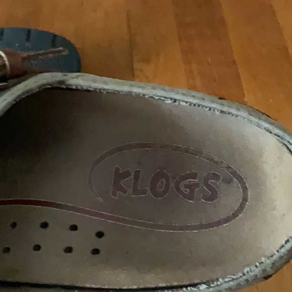 Klogs - Picture 5 of 8